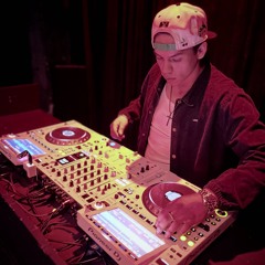 COME DANCE WITH ME (B3TO's Winter Techno / Trance / Groove Mix)