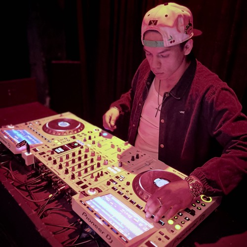 COME DANCE WITH ME (B3TO's Winter Techno / Trance / Groove Mix)