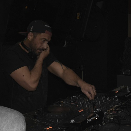PROGWERK #002 >> JAYSON <<