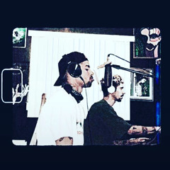 Skull B - Corazones Rotos  ( Official Music ).mp3