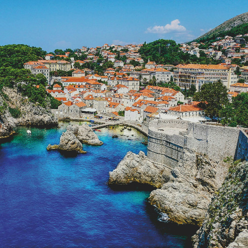 Flatio Enters Croatian Market with Trawerk Acquisition