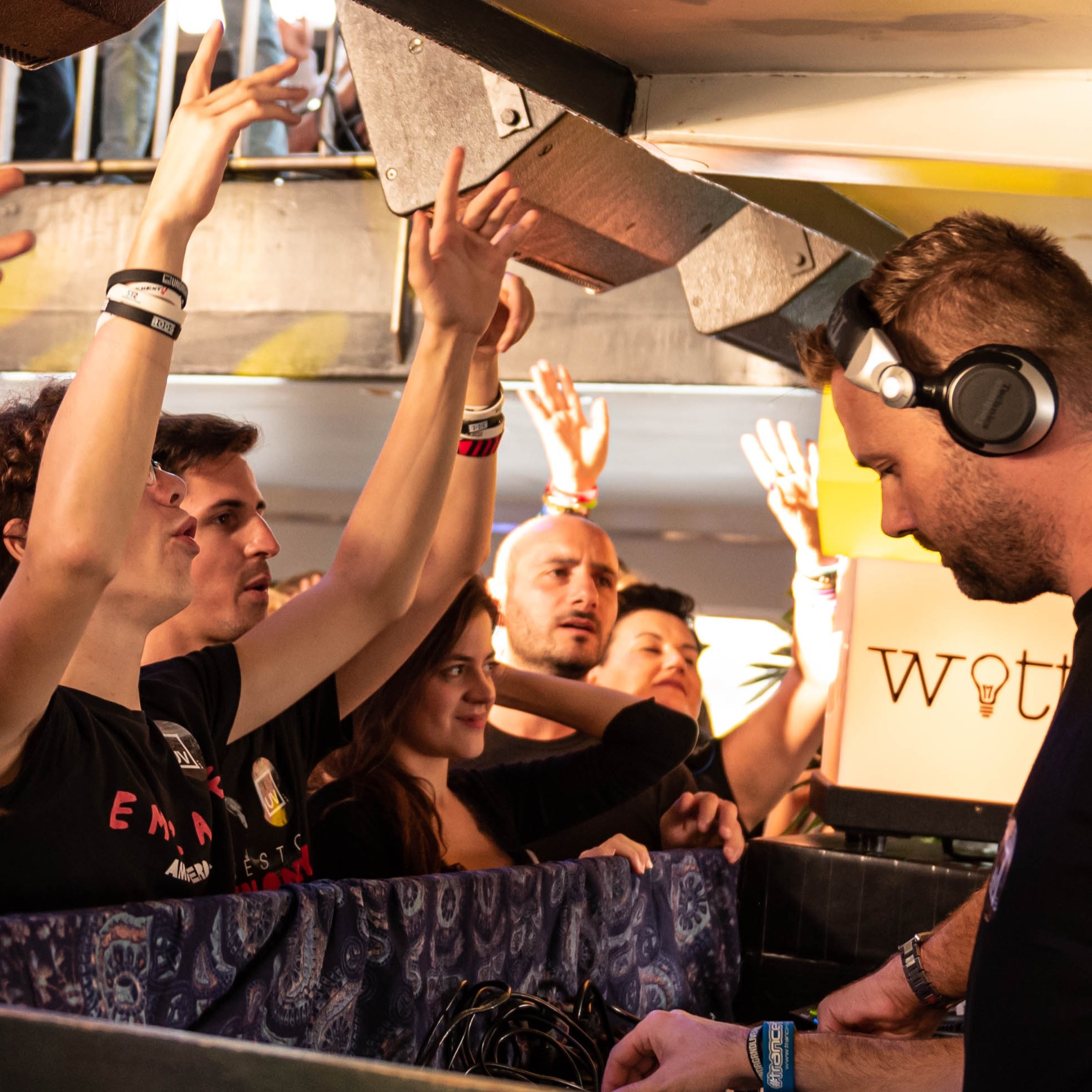 Paul Thomas presents UV Radio