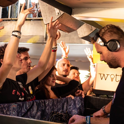 Paul Thomas Presents UV Radio 153