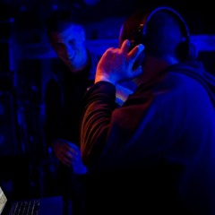 Lounge Squatt x Fnoob Techno Radio w/ Groove Daniel & Jeff23
