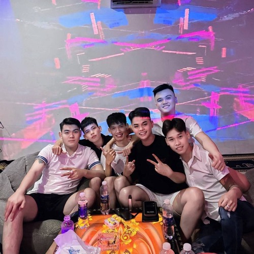 ANH EM GÒ DẦU - BÁO CON TẶNG ANH 2 NGUYỄN QUÍ ĐÔ - TIẾN CHIVAS MIX.mp3