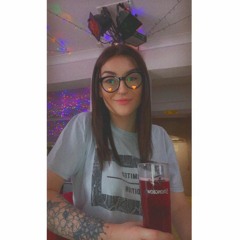 :))<3