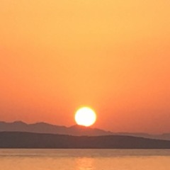 Following The Sun * Intiche & Nia