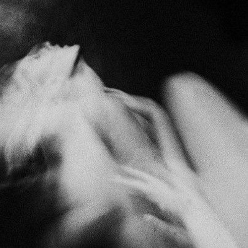 isabel larosa - help (reprod. @whatz1zsamri)