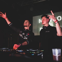 DEFINE b2b MANDO - LA PETITE HALLE