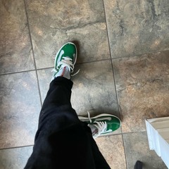 Chicken⛹🏾‍♂️