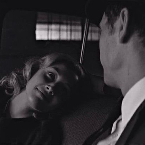 ‎⁨يا ليلى .. أشتهي دفني بحبة خالكِ