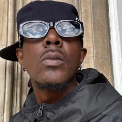 HOTTEST IN THE STREETS