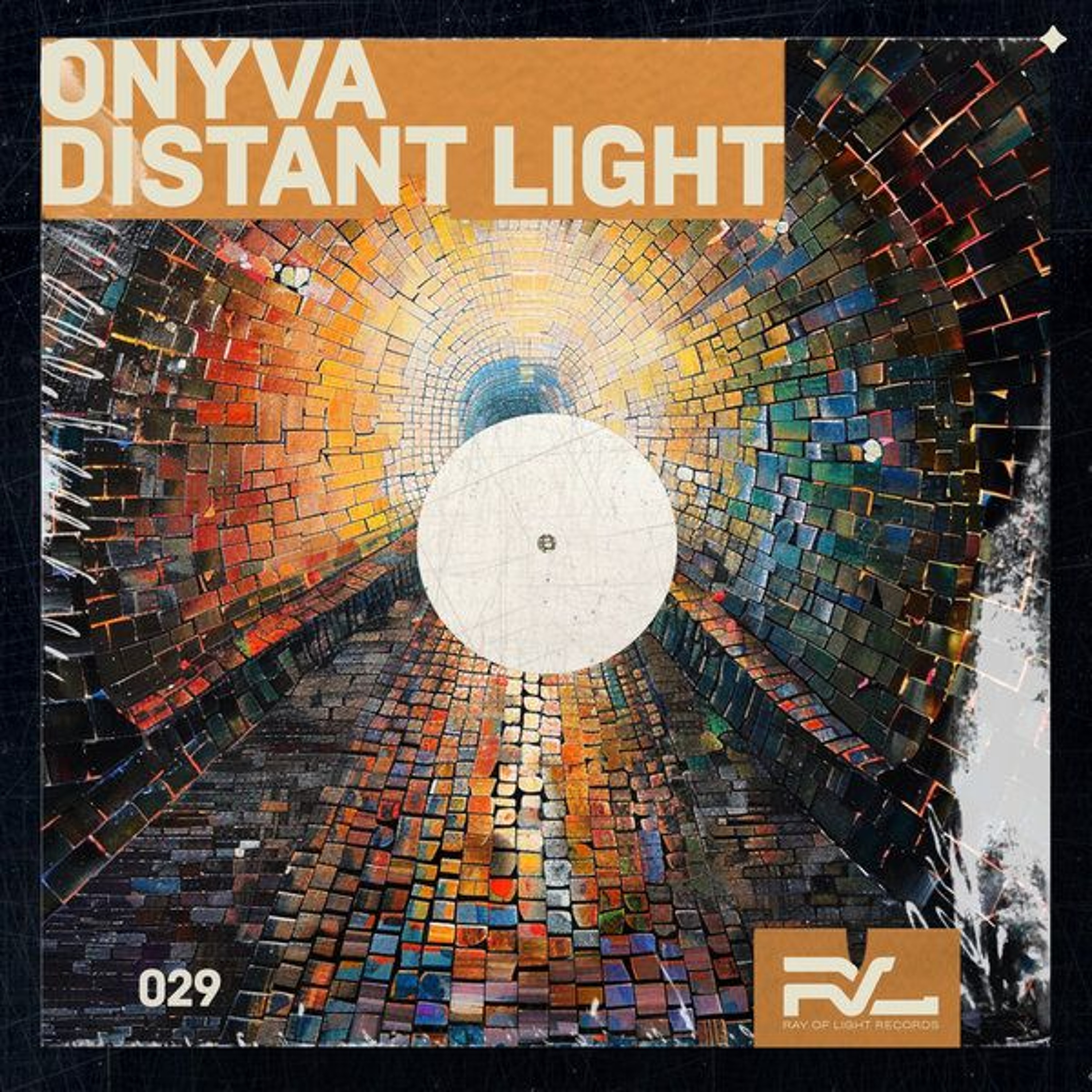 Distant Light (Original Mix) [Supported by: Danny Howells, Mano Le Tough] episode artwork