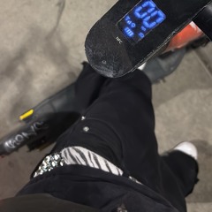 Bad Luh Bitch! (ft. ThuggityBumpity