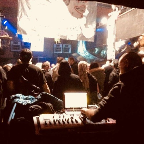 PANDRO - Extract Impro Live Set "Somewhere in Czech"