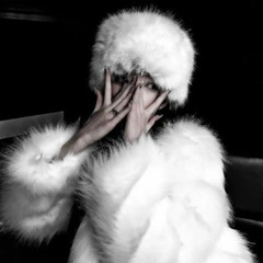 em chỉ muốn hustle hard để mình mau giàu