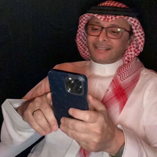 تنتظر كلمة أحبك ؟ — عبدالمجيد عبدالله.
