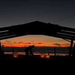 Sunset Organic House Mix on an Abandoned Beach Stage | Andros
