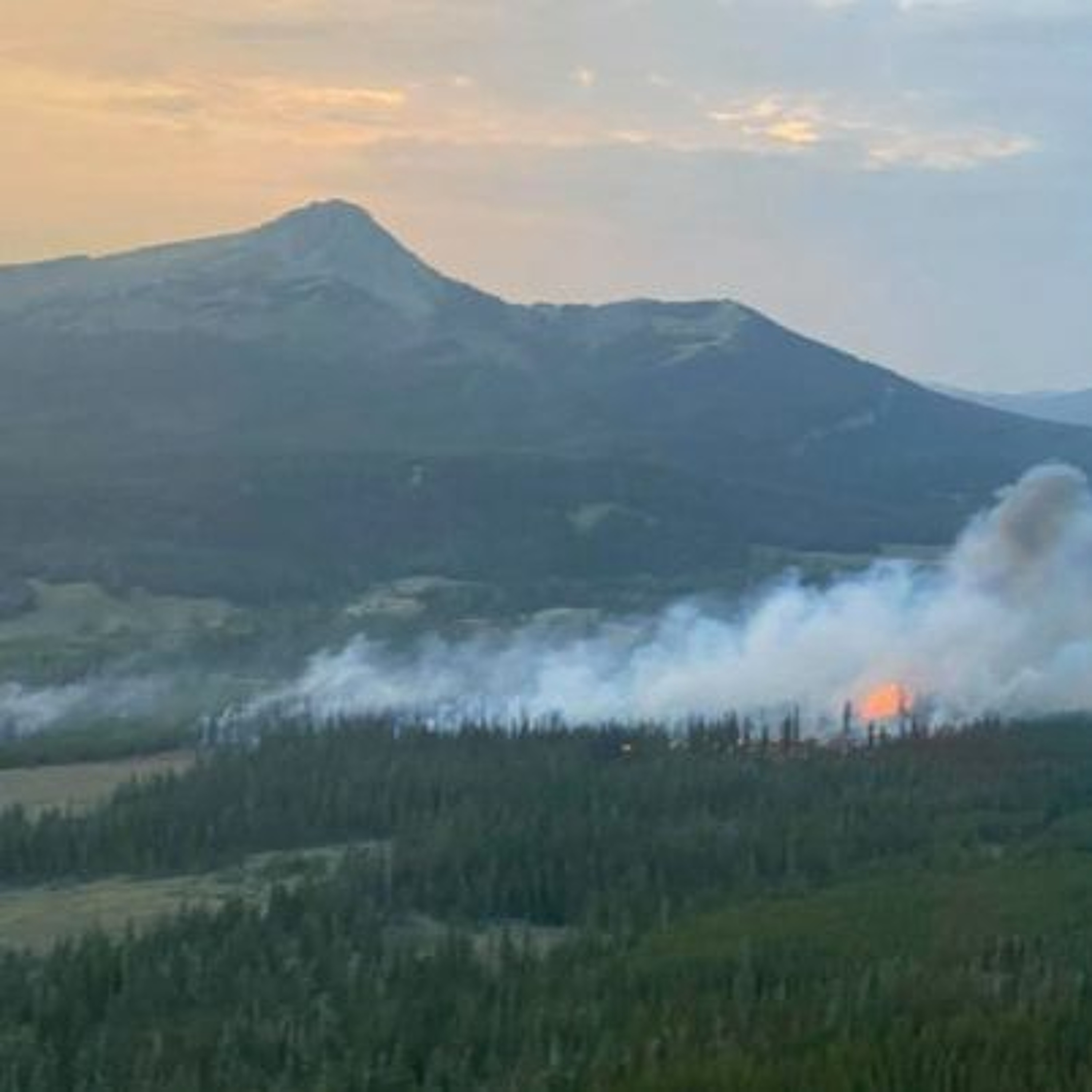 News Brief July 29 | Wildfire Burning Near Pinedale, County Property Taxes to Rise episode artwork