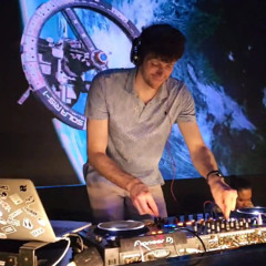 Sunday Session 2 by Berend - 123BPM