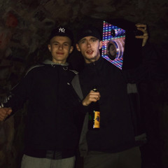 alton towers on its lid bai