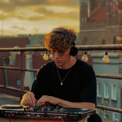 Rooftop Deep House Set – Sunset Vibes by Paxtone