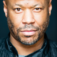 Robert Hood / Floorplan / Monobox