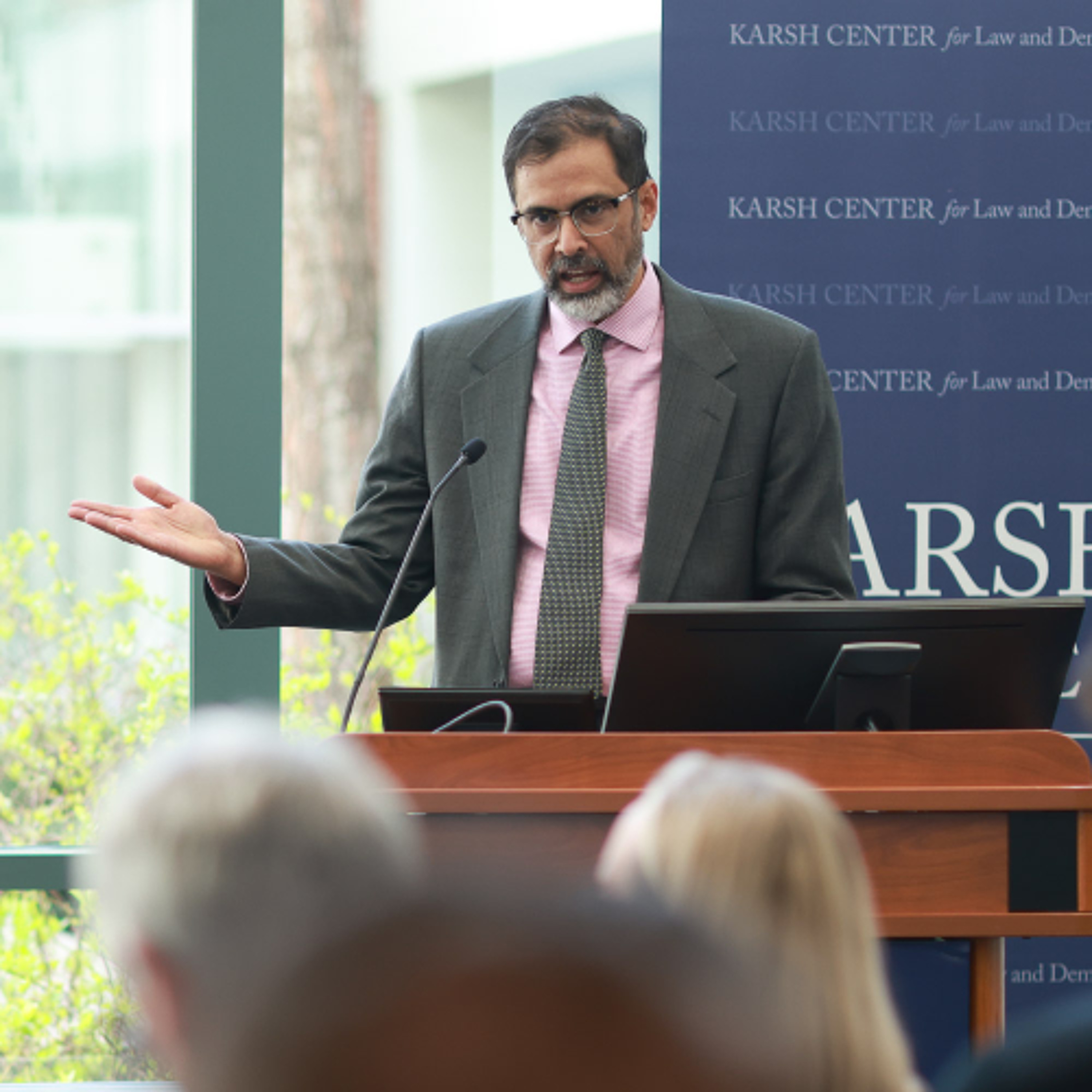 Scholars Discuss Prakash’s ‘Presidential Pardons’