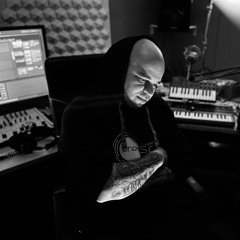 IN YOUR FACE 4 - (140 bpm BushProg: Psytech Edition ) Zenonseq .MP3