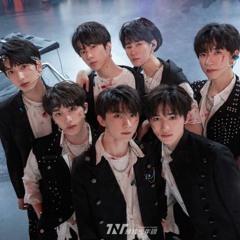 Cô gái nhỏ dưới ánh dèn đường - thời đại thiếu niên đoàn - TNT  路灯下的小姑娘 - 时代少年团