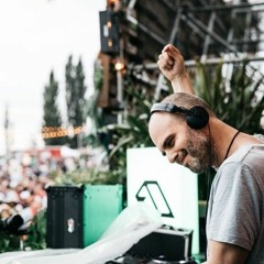 16 Bit Lolitas – Anjunadeep At Sea ID