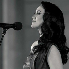 مي فاروق - اديني حب MP3