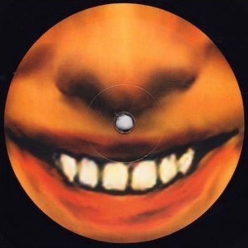 MOTZ Premiere: Flowdan - Welcome To London (Phaeke Edit) [FREE DL]