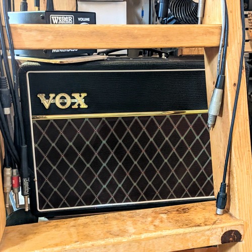 Stream rockbluesguitar | Listen to Testing Vox AC10 Amp playlist online ...