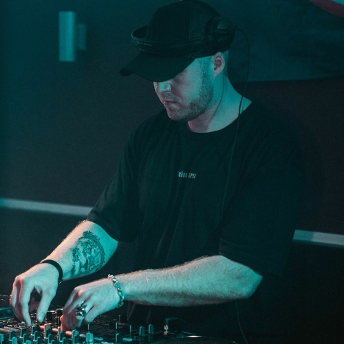 TECHNOKARUSSELL (HARD TECHNO)(150BPM)
