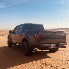 وليه x رائد الفضاء