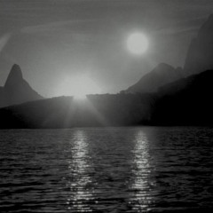 A Hot Sun In Stereo