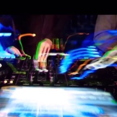 Mix Tropézienne Paris Trocadéro