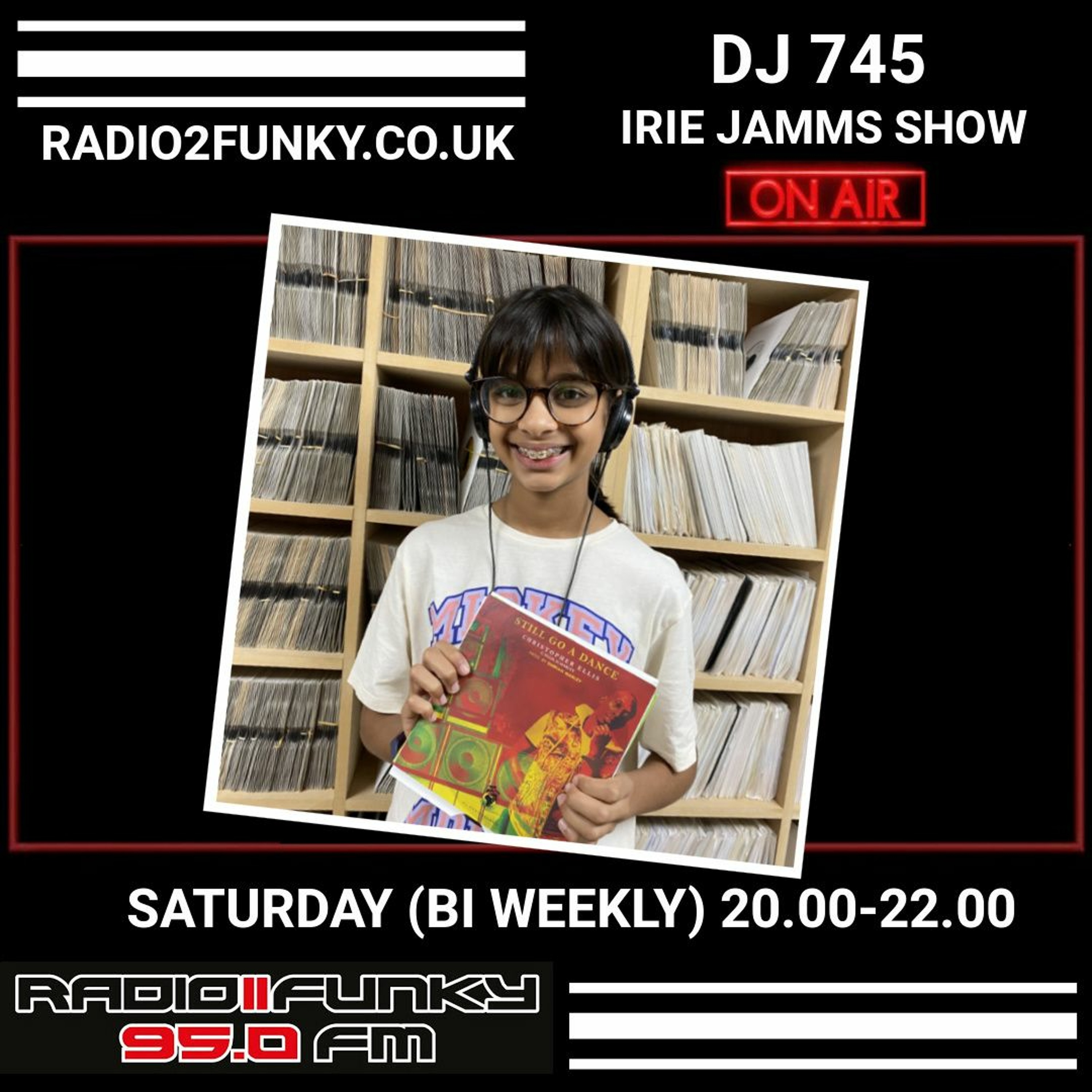 DJ 745