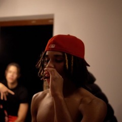 mlodykamil - V na plecach (nnpiece exclusive)