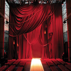 Crimson Vogue 2025