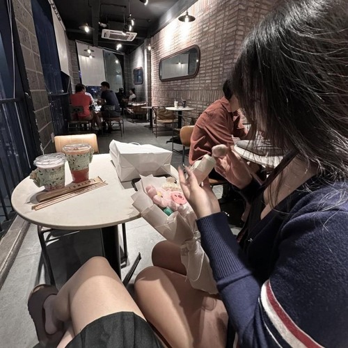 Hẹn Hò Nhưng Không Yêu - Haper x QuocDinh Remix