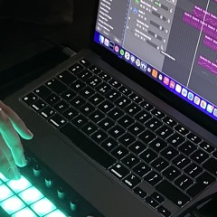 De.E.vA December Garage Mix