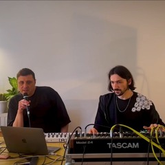 andreja salpe x oliver mitkovski #POETRONIKA - anthem songs | livingroom session