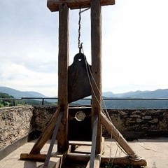 Guillotine Prod. Izzy