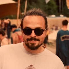Dongsi Dängsi ~ House by @LukasWeigel