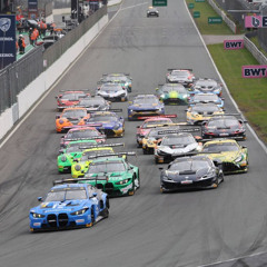 Über Stinkefinger, Getriebe und brennende Fahrzeuge I Öl, Staub und Asphalt (S25 E08) [DTM Red Bull Ring 2025]