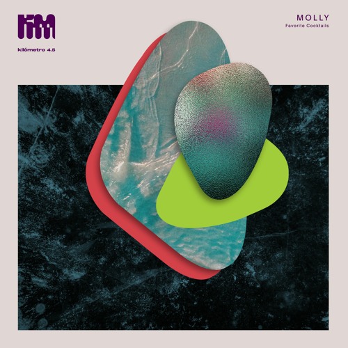 Premiere: Molly 'Palm Tree Right'