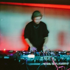 SIDEQUEST w/ YUNG KALLAX 12.10.2025