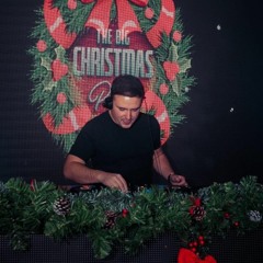 Christmas House Party 22